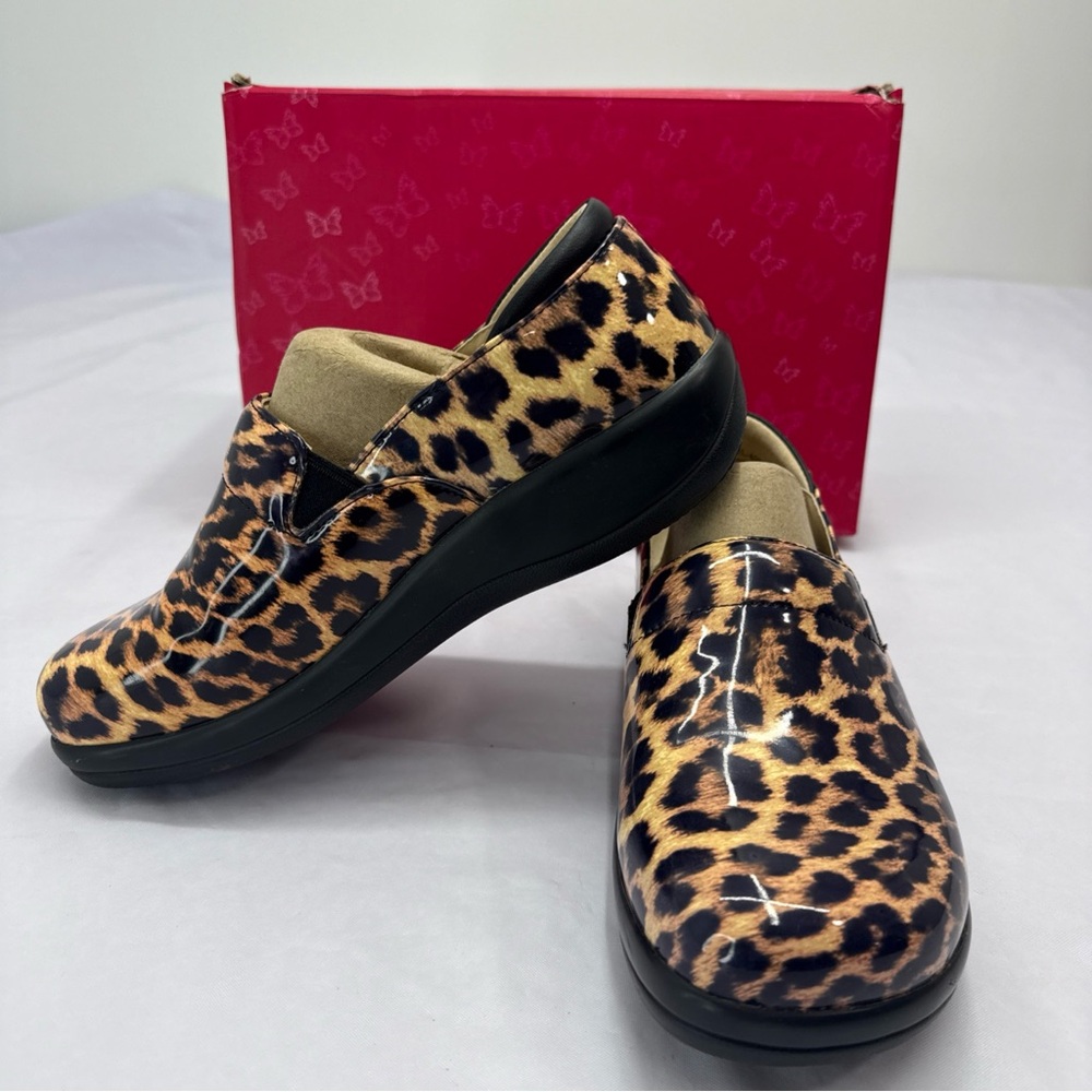 NEW ALEGRIA BY PG LITE glossy leopard KEL-402 sz 39 US 9